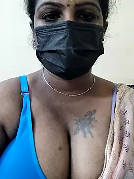 Snapshot of poojaa-rani chatting on 03/20/25, 04:31 poojaa-rani online show from 03/20/25, 04:31