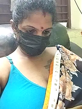 poojaa-rani online show from 12/04/25, 06:07