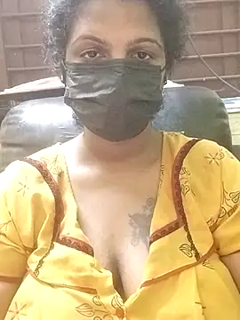 Snapshot of poojaa-rani chatting on 03/06/26, 06:14 poojaa-rani online show from 03/06/26, 06:14