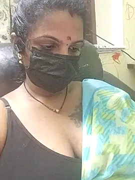 poojaa-rani online show from 02/01/26, 06:17