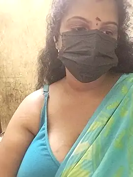 Snapshot of poojaa-rani chatting on 04/03/26, 06:36 poojaa-rani online show from 04/03/26, 06:36