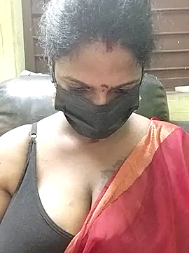 poojaa-rani online show from 11/03/25, 05:27