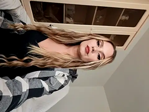 ANA STA S  online show from 04/13/26, 11:25