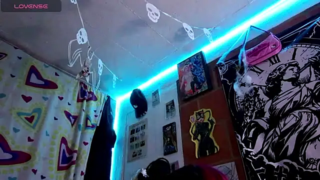 Snapshot of d3m0ny0_0 chatting on 10/15/25, 06:00 d3m0ny0 0 online show from 10/15/25, 06:00