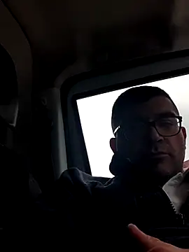 Maurzioxh online show from 09/26/25, 12:12