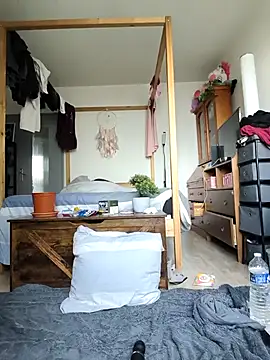 meletalex online show from 10/10/25, 06:36