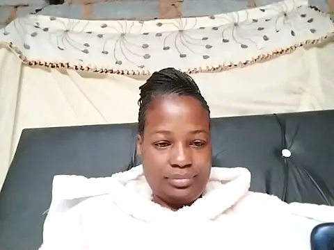 sexylira online show from 04/14/26, 11:15