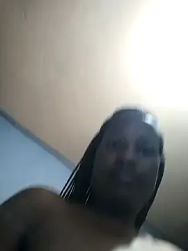 sexylira online show from 10/17/25, 10:39
