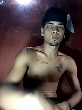 Snapshot of 317894 chatting on 11/01/25, 03:50 317894 online show from 11/01/25, 03:50