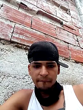 Snapshot of 317894 chatting on 12/02/25, 03:47 317894 online show from 12/02/25, 03:47