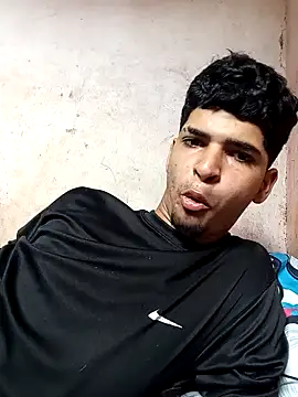 Snapshot of 317894 chatting on 11/27/25, 02:50 317894 online show from 11/27/25, 02:50