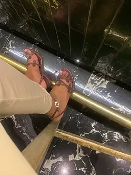 Candy CaneXx online show from 04/24/26, 07:27