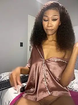 Snapshot of Candy_CaneXx chatting on 11/25/25, 12:00 Candy CaneXx online show from 11/25/25, 12:00