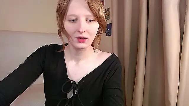 c0ralynx online show from 10/11/25, 03:29