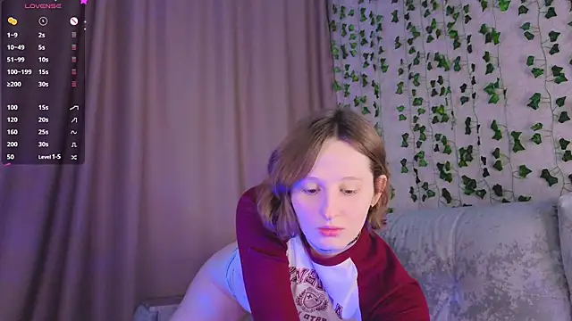 Snapshot of c0ralynx chatting on 04/20/26, 04:52 c0ralynx online show from 04/20/26, 04:52