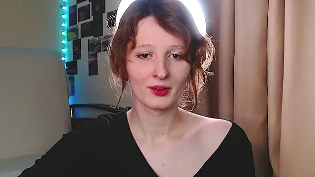 c0ralynx online show from 09/18/25, 08:01