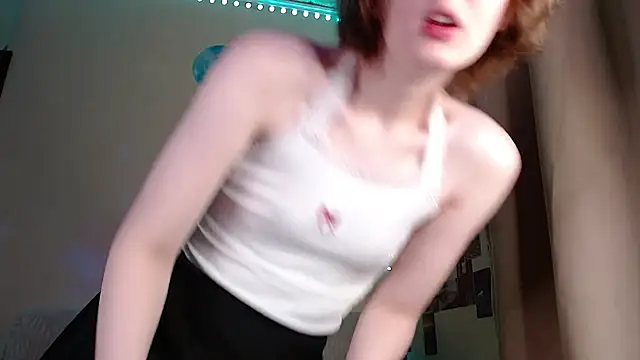 c0ralynx online show from 03/22/25, 07:42