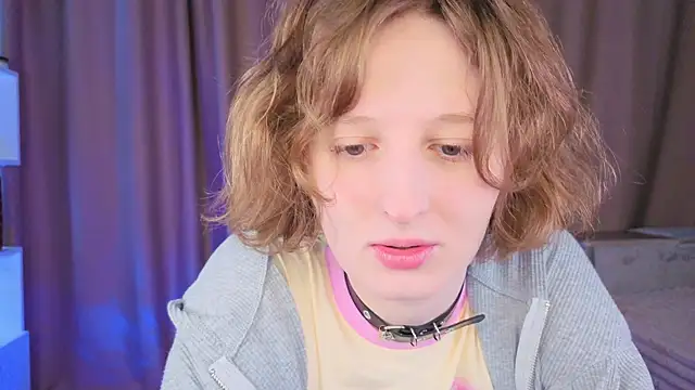 c0ralynx online show from 04/16/26, 07:09