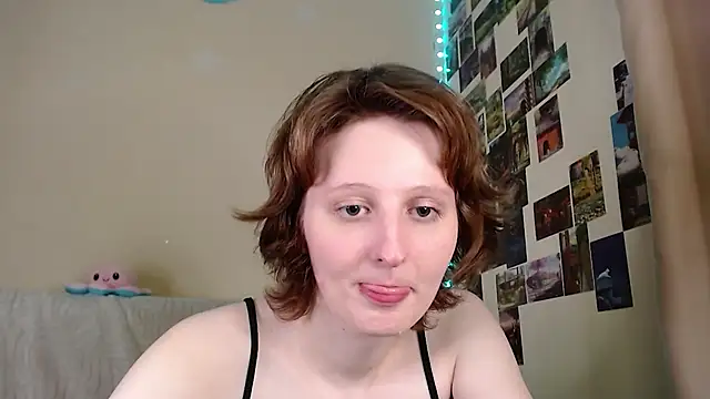 c0ralynx online show from 03/19/25, 04:25