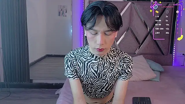 Ash Femboy online show from 11/06/25, 09:30