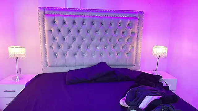 Snapshot of Lia_adamsss chatting on 11/20/25, 02:01 Lia adamsss online show from 11/20/25, 02:01