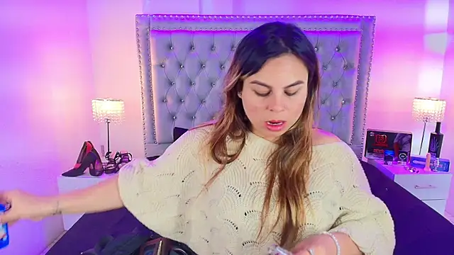 Lia adamsss online show from 09/12/25, 02:12