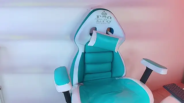 Lia adamsss online show from 03/20/26, 03:29