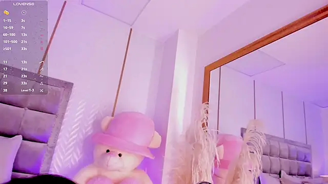 Snapshot of laurencarter1 chatting on 09/16/25, 03:07 laurencarter1 online show from 09/16/25, 03:07