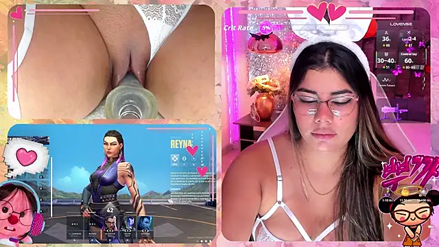 IsaCutie online show from 10/30/25, 08:50