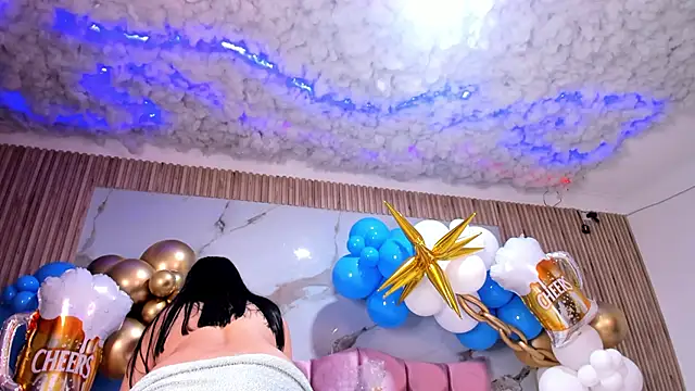 Snapshot of Nicolee19 chatting on 10/01/25, 11:08 Nicolee19 online show from 10/01/25, 11:08