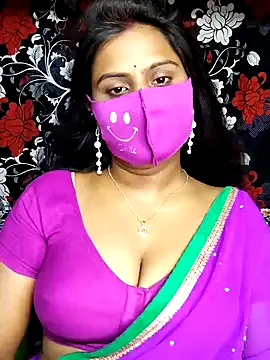 hotshilpa online show from 10/18/25, 01:02