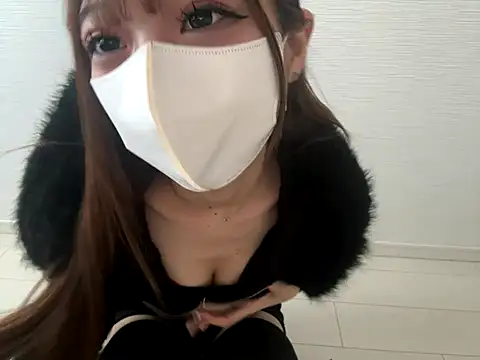 yunayuna 1231 online show from 11/30/25, 12:55