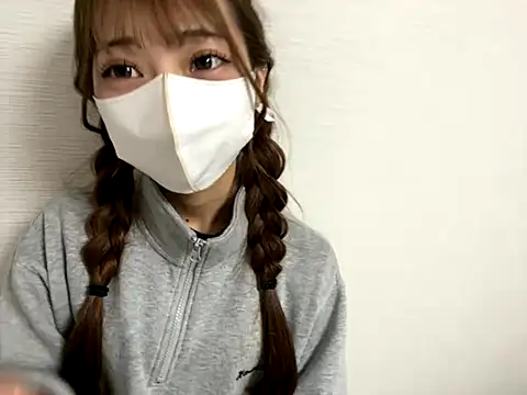 yunayuna 1231 online show from 12/16/25, 07:23