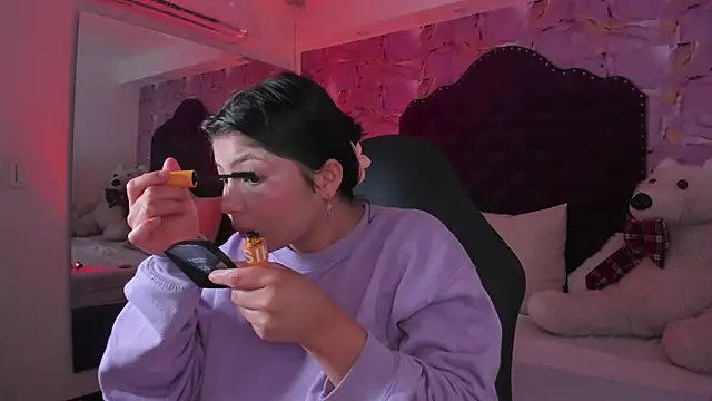 abby roux online show from 11/08/25, 03:54