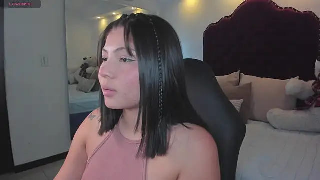 abby roux online show from 10/24/25, 03:27