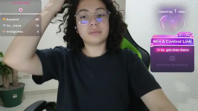 Snapshot of Mabbaldama chatting on 03/21/25, 11:45 Mabbaldama online show from 03/21/25, 11:45