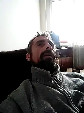 Snapshot of AwakeBunk7 chatting on 10/26/25, 08:04 AwakeBunk7 online show from 10/26/25, 08:04