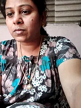 JENNIFERtamil online show from 12/21/25, 07:43