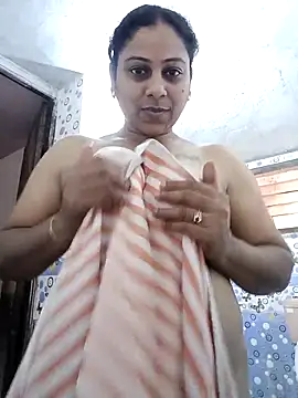 JENNIFERtamil online show from 04/01/26, 08:15