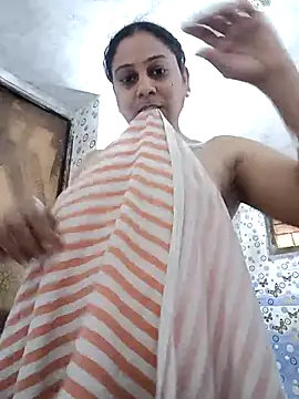 JENNIFERtamil online show from 04/09/26, 08:09