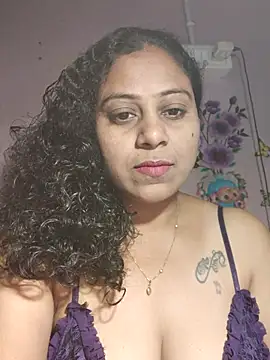 JENNIFERtamil online show from 11/21/25, 04:39