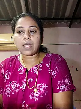 JENNIFERtamil online show from 11/04/25, 07:23