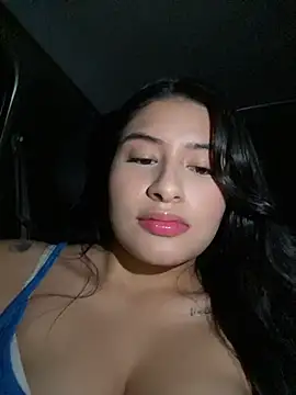 andrea gomes  online show from 04/07/26, 06:59