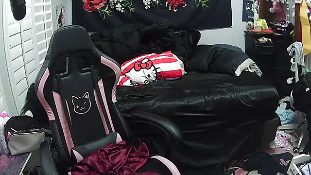 Snapshot of Cum4Cchyna chatting on 10/05/25, 07:48 Cum4Cchyna online show from 10/05/25, 07:48