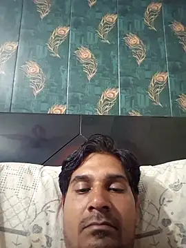 johnny8731 online show from 05/09/26, 06:11