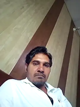 johnny8731 online show from 03/23/26, 04:34