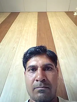 johnny8731 online show from 04/05/26, 04:52