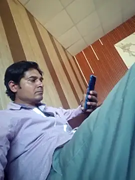 johnny8731 online show from 03/28/26, 07:20