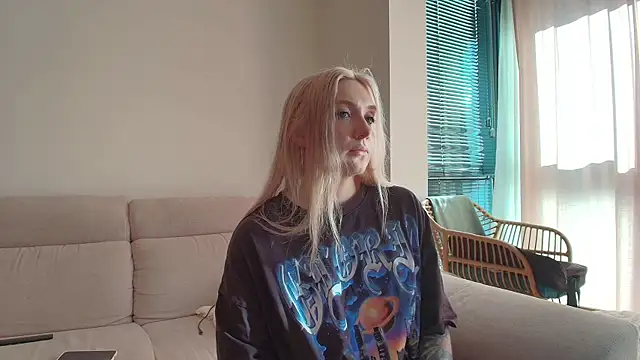 tattoobbgirl online show from 05/26/26, 04:27