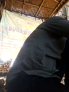 hot integer online show from 02/12/26, 10:15